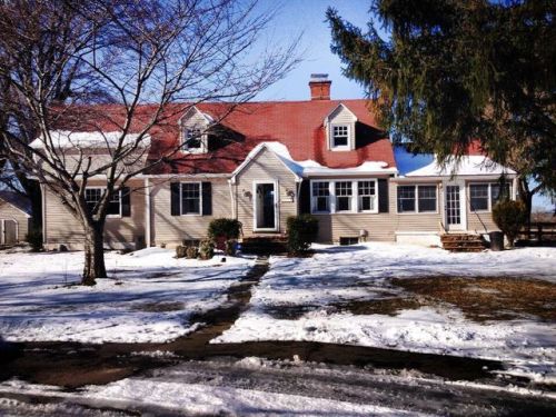 4278 Catlett Rd, Midland, VA 22728-2002