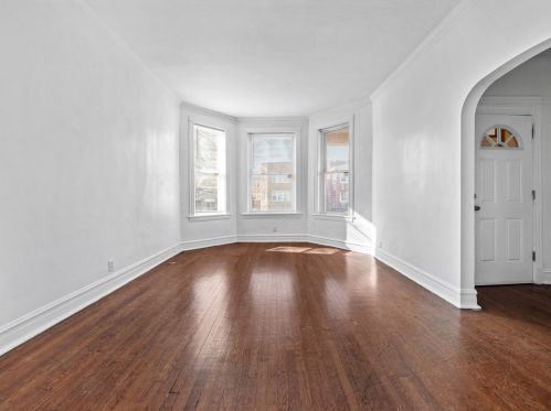 7355 Emerald Ave, Chicago, IL 60621-2319