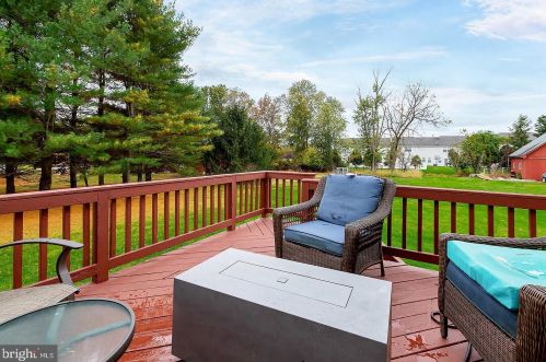 259 Mount Laurel Rd, Mount Laurel NJ  08054-9557 exterior