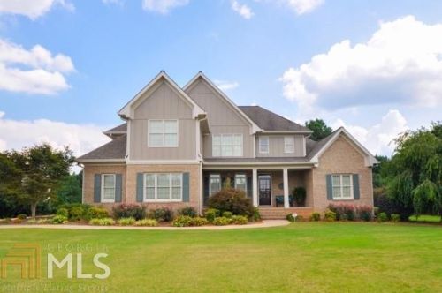 1110 Manor Ridge Dr, Bishop, GA 30621-1368