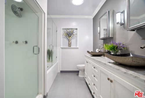 612 Ivy St, Glendale CA  91204-1027 exterior