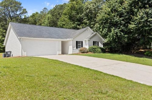 90 Myrtle Grove Ln, Porterdale, GA 30014-8308