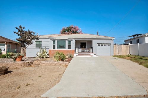 1749 Elroy Dr, Lemon Grove, CA 91945-4105