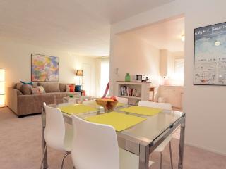 8427 Beverly Blvd, Los Angeles CA  90048-3401 exterior