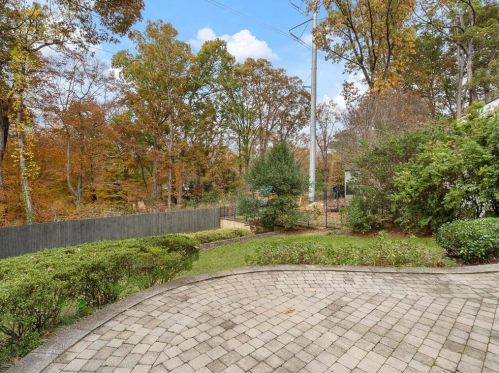 1880 Greystone Rd, Atlanta GA  30318-2621 exterior