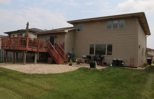 18048 Poplar Ln, Country Club Hills, IL 60478-2932