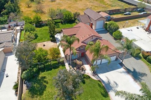 11109 Middleborough Rd, Riverside CA  92503-5814 exterior