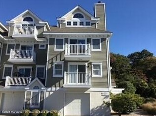 341 Harbor Vw, Lacey, NJ 08731-4354
