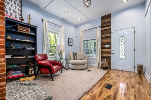 559 Angier Ave, Atlanta GA  30308-2807 exterior