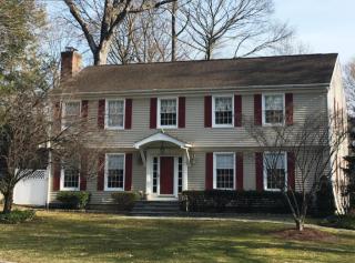 14 Indian Rock Ln, Greenwich, CT 06830-4005