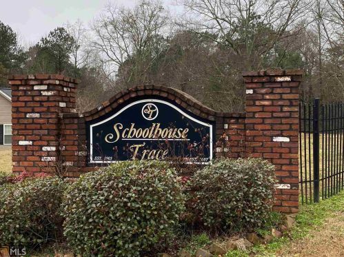 1906 School House Ln, Temple, GA 30179-7406