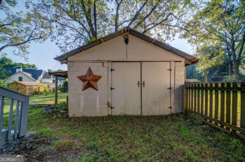 3272 Harrison Rd, Atlanta GA  30344-4931 exterior