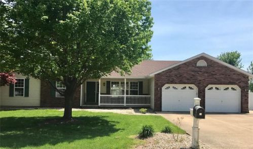 215 Michael Pl, Otterville, IL 62052-2041