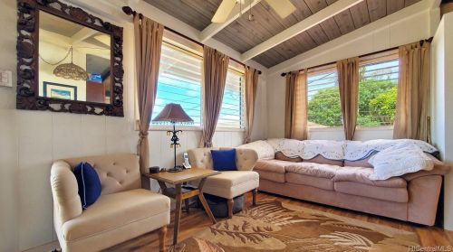 3622 Maunalei Ave, Honolulu HI  96816-2322 exterior