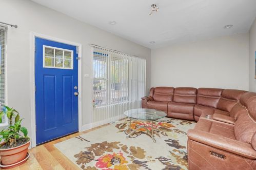 6409 Eggleston Ave, Chicago, IL 60621-3135