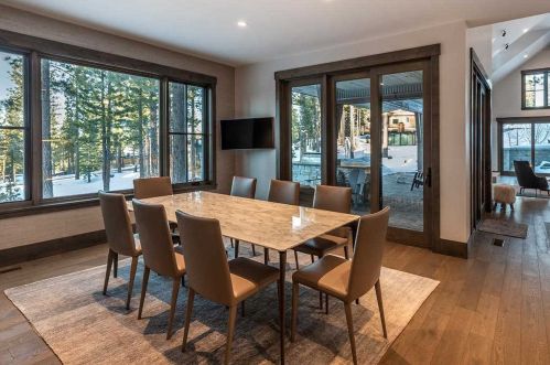 9512 Dunsmuir Way, Truckee CA exterior