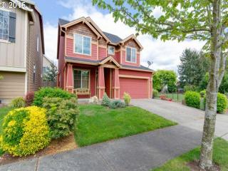 915 18th Way, Wood Village, OR 97060-1516