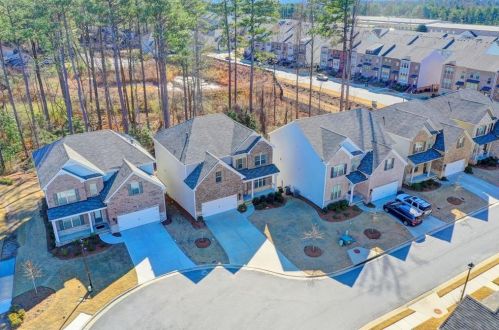 2787 Regal Park Ct, Duluth, GA 30096-3899