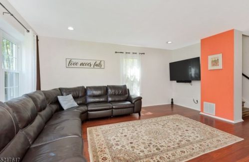 108 Kingsway Cmn, Princeton NJ  08540-1612 exterior