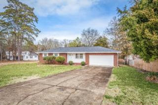 7537 Pinewood Dr, Chattanooga, TN 37421-1820