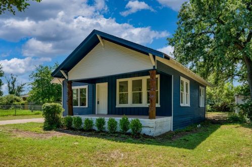 5924 Asbury Ave, Fort Worth, TX 76119-4406