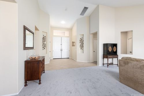6611 Encina Ct, Chino, CA 91710-6921