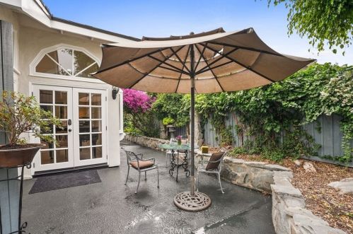 43 Sandpiper, Irvine CA  92604-3646 exterior