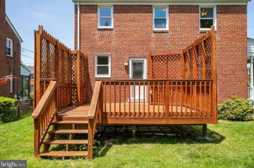 10015 Markham St, Silver Spring MD 20901-2233 exterior