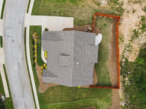 1566 Renaissance Dr, Conyers GA  30012-8024 exterior