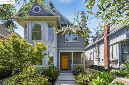2132 Essex St, Berkeley, CA 94705-1815