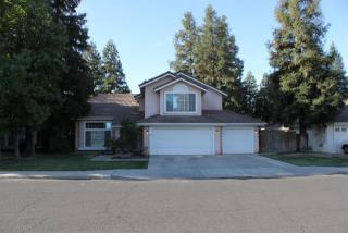 2538 Beverly Ave, Clovis, CA 93611-5958