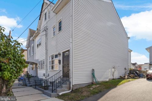 5 Howell St, Trenton NJ  08610-6128 exterior