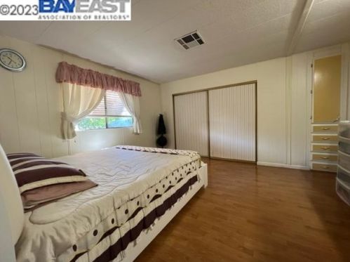 28863 Granada Dr, Hayward, CA 94544-6260