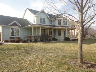 11420 Middleton Trl, Saint Paul, MN 55129-5206