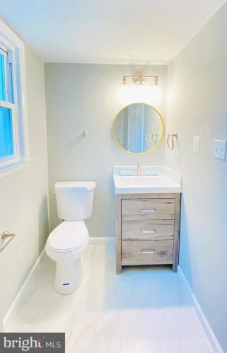 3304 Moline Rd, Silver Spring MD  20902-2231 exterior