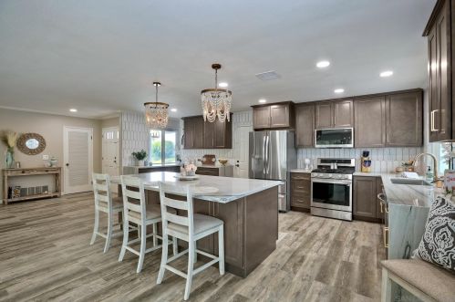 2152 Crownhill Rd, San Diego, CA 92109-1422