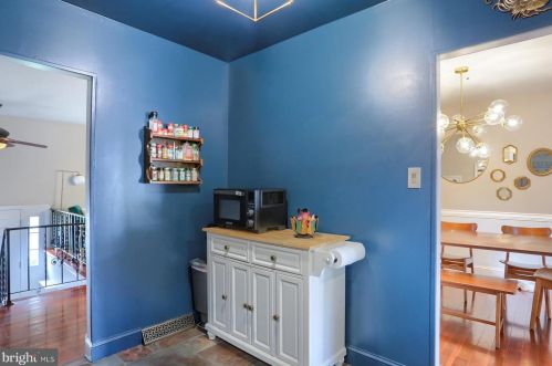 2861 Southwick Dr, Lancaster PA  17601-3547 exterior