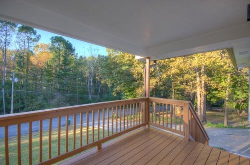 1078 Carla Joe Dr, Lilburn, GA 30047-4254