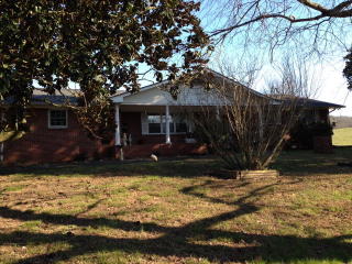 2446 Lake Francis Rd, Dalton, GA 30721-7609