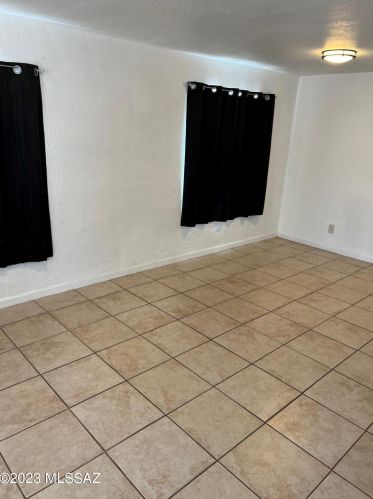 1627 Bryant Ave, Tucson, AZ 85712-3359