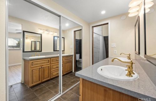 4117 Mcfadden Ave, Santa Ana CA  92704-0635 exterior