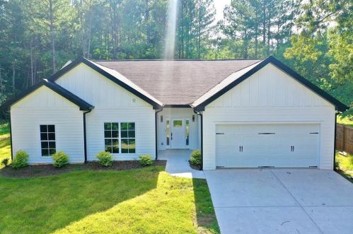 402 Mount Moriah Rd, Auburn, GA 30011-2529
