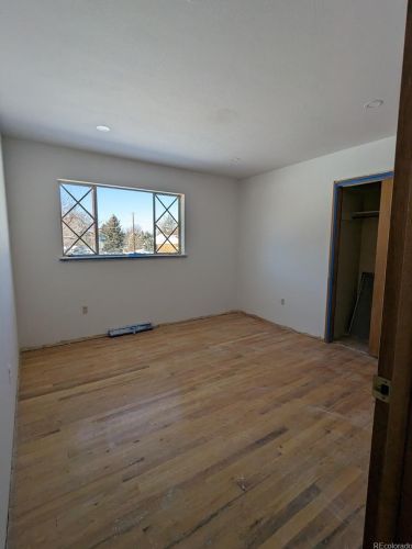 2070 Un Dr, Aurora CO 80015-6600 exterior