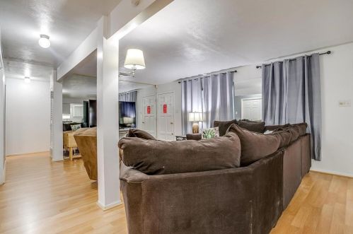 6229 Wheaton Dr, Fort Worth TX  76133-2748 exterior