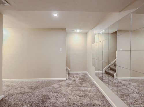 3014 Macon Cir, Aurora CO 80014-3092 exterior