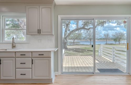 4004 Rantowles Ct, Ravenel, SC 29470-5304
