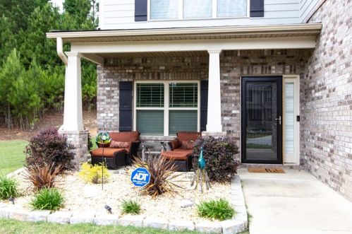 3237 Bellingham Way, Lithia Springs, GA 30122-2072