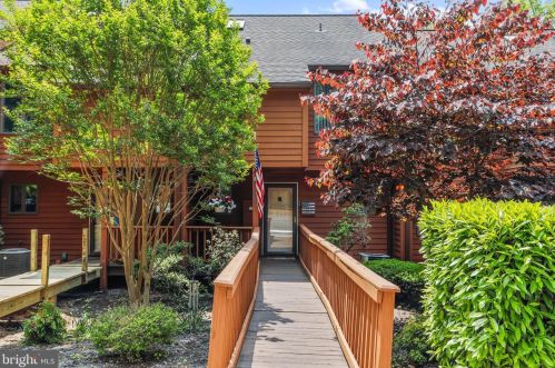106 Tecumseh Trl, Hedgesville WV  25427-3859 exterior
