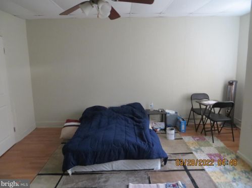 54 Olden Ave, Trenton NJ 08629-2103 exterior