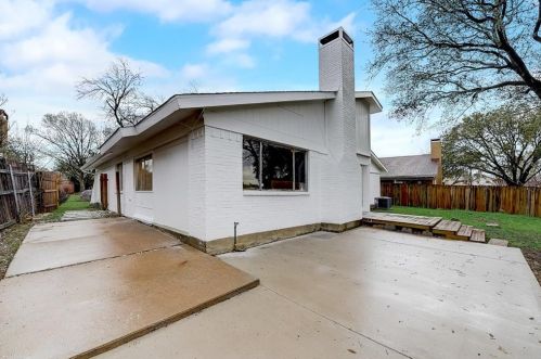 2109 Via Del Norte, Carrollton TX 75006-4521 exterior